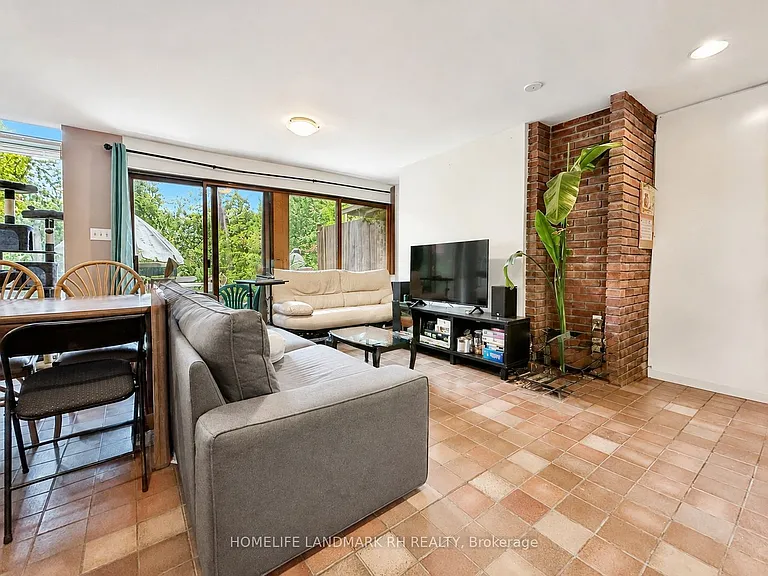 27 East Dr #1 — Photo 8