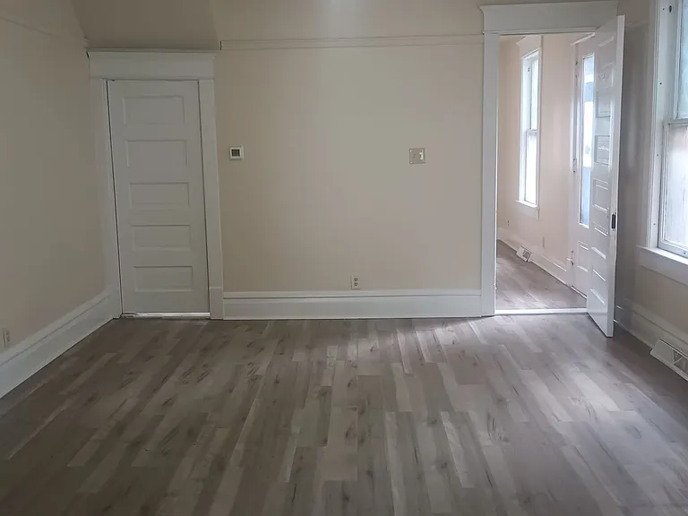 286 Mount Vernon Rd — Photo 4