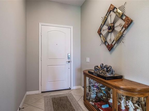 4th image of 7007 Vista Bella Dr