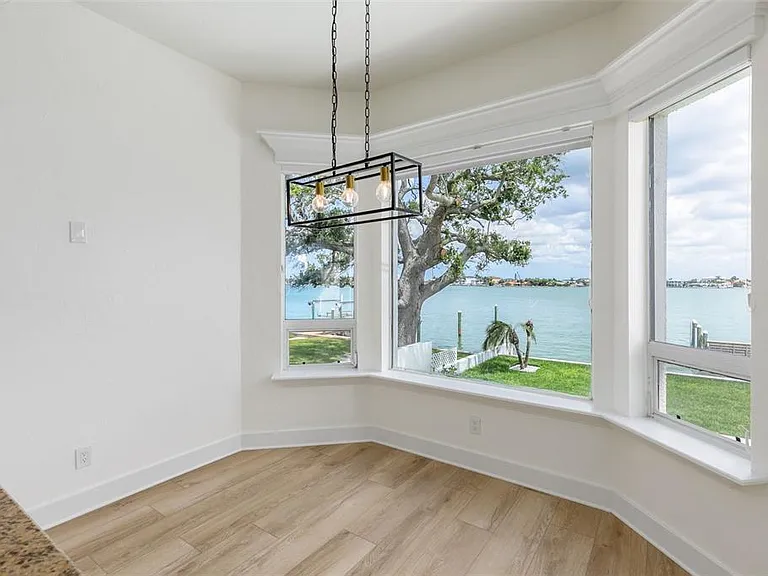 4 Paradise Ln — Photo 22