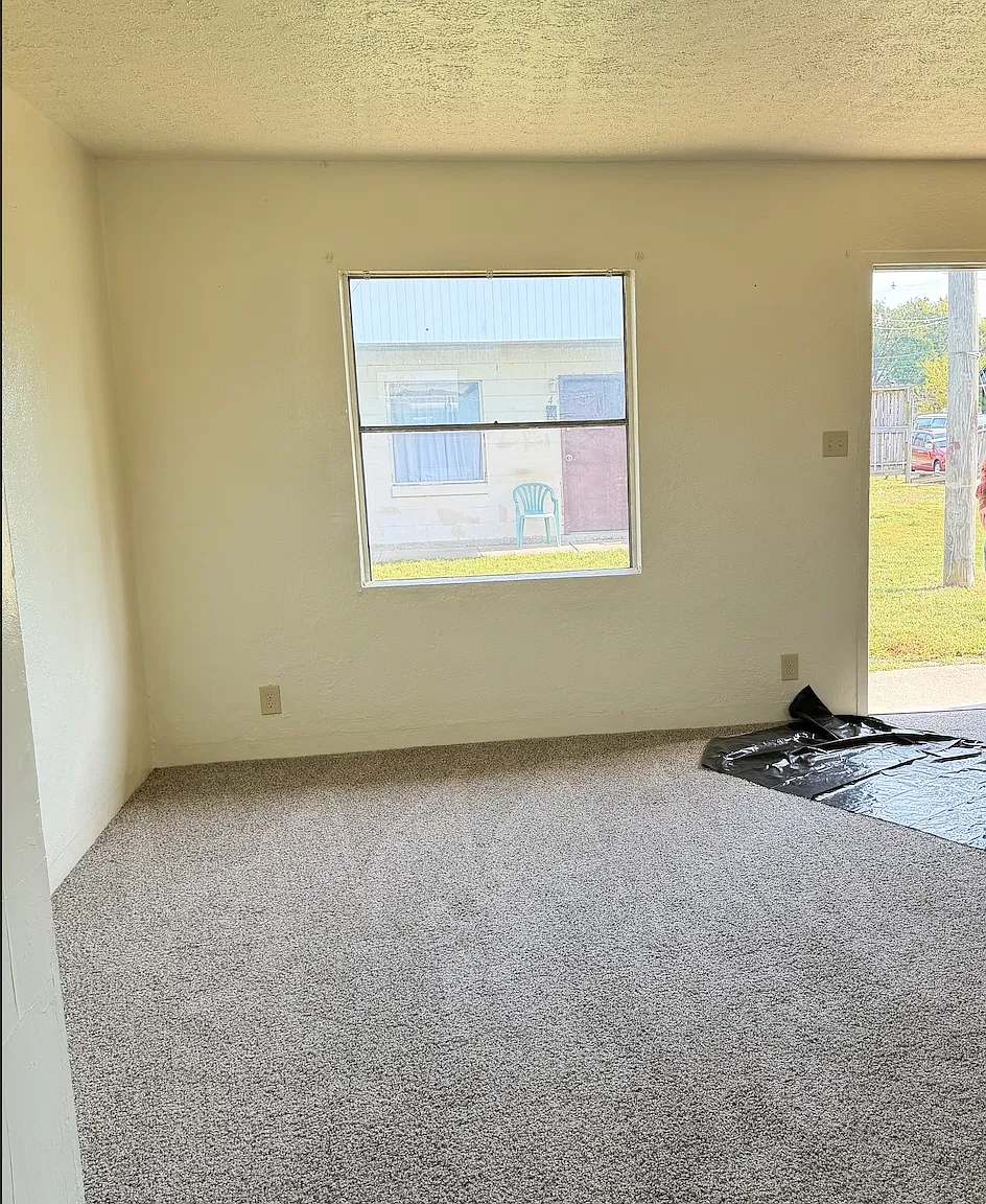 Studio, 350 sqft, $525 — Photo 3