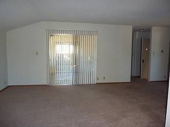 2nd image of 3233 Somerset Ave