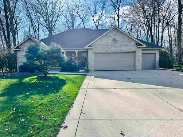 53183 Beech Grove Dr, Bristol, IN 46507