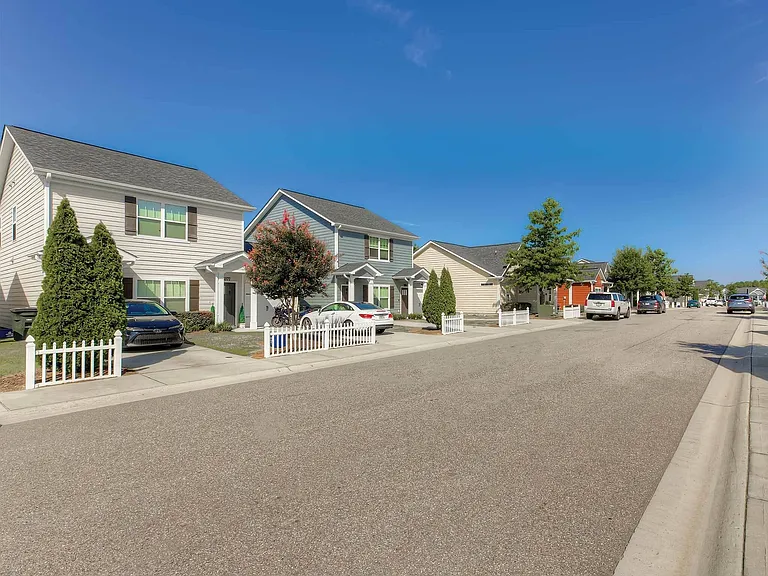 LEO at Augusta Commons- Single Family Rental — Photo 13