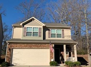 913 Rook Rd, Charlotte, NC 28216