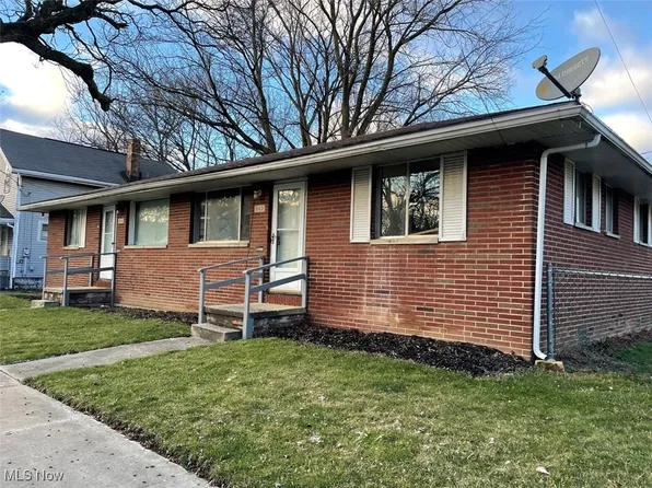 1143 Santee Ave, Akron, OH 44306