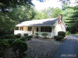 22 Armstrong Rd, Etowah, NC 28729