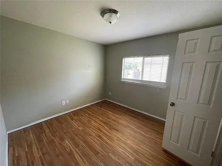 1025 Apollo Cir — Photo 7