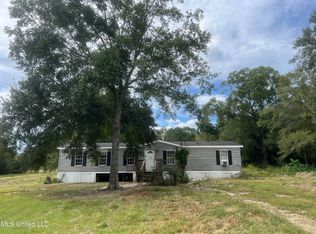 75 Jack Alexander Rd, Poplarville, MS 39470