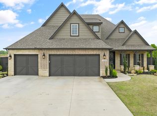 12220 S Darlington Ave, Bixby, OK 74008