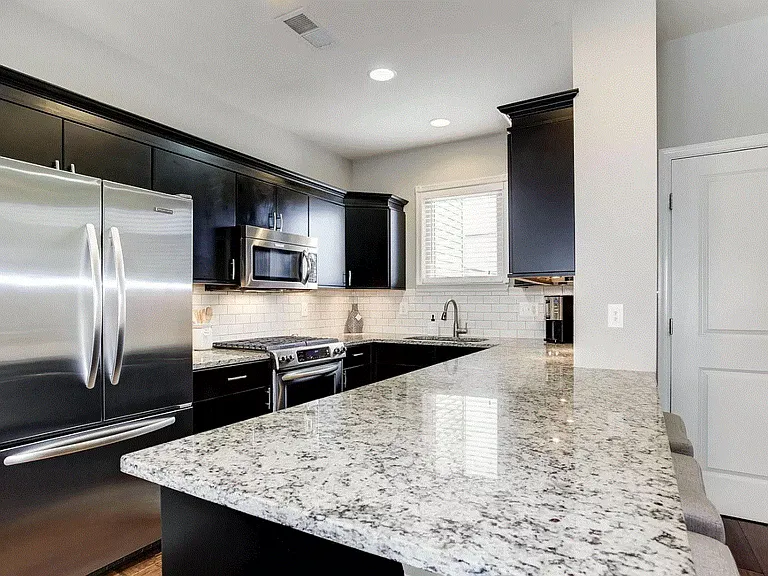 22832 Goldsborough Ter — Photo 11