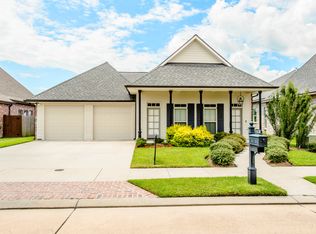 112 Rue Saint Courtney, Houma, LA 70360