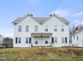 19-21 2nd St #19, Adams, MA 01220
