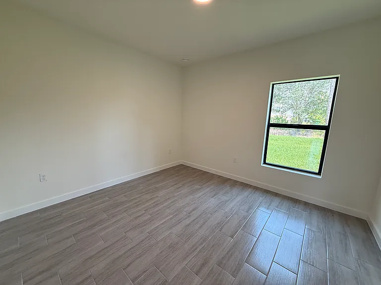 3764 Cinderella Rd — Photo 3