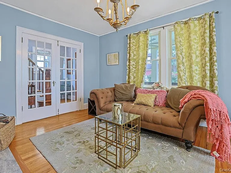 21 Anderson Ave — Photo 9