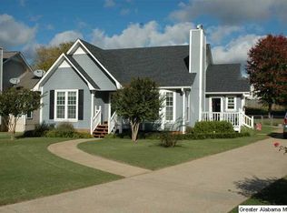 6757 Crossbrook Ln, Pinson, AL 35126