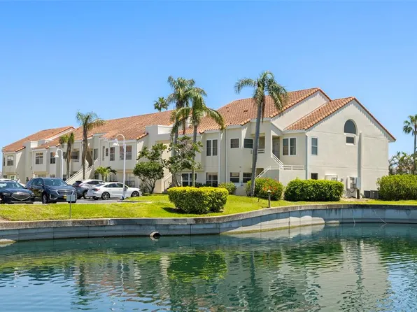 6131 Bahia Del Mar Blvd APT 240, Saint Petersburg, FL 33715