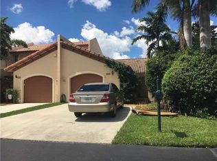 11422 SW 87th Ter, Miami, FL 33173