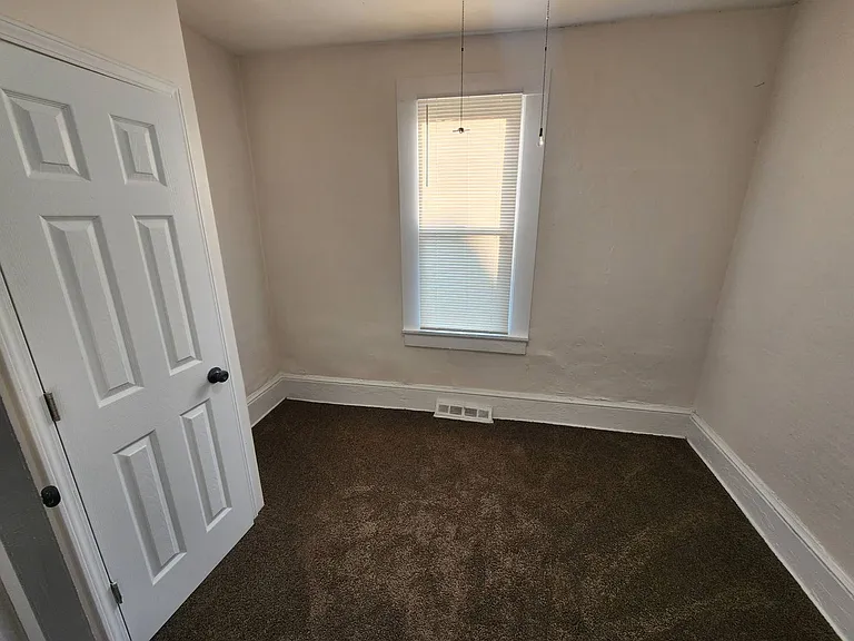 6701 Gertrude Ave — Photo 10