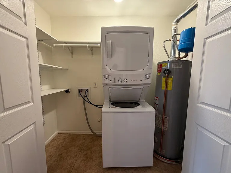 1307 Rufina Ln #2 — Photo 15