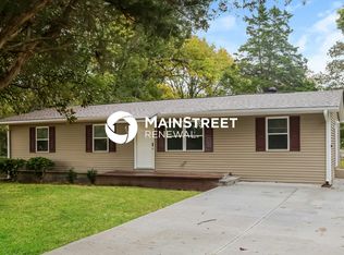 66 Seminole Rd, Cartersville, GA 30121