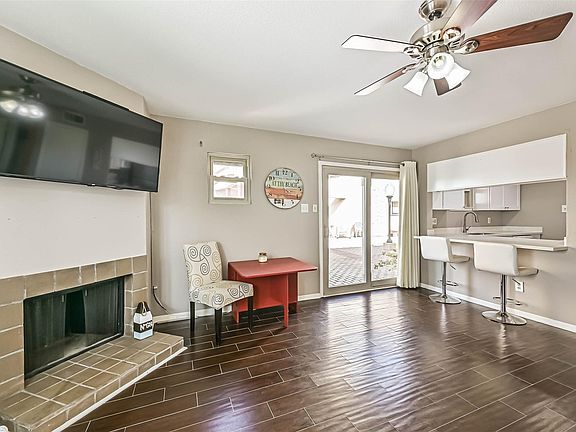 4th image of 7312 Seawall Blvd APT 112