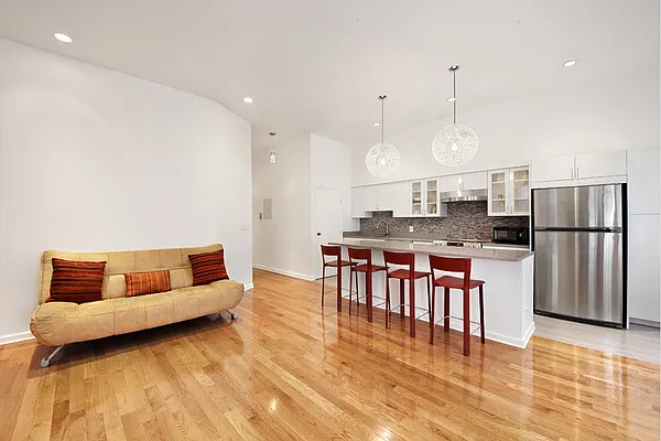 Rented by Stribling | media 2