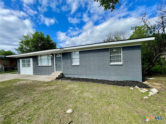 4th image of 105 Bybee Ct