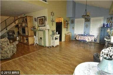 5th image of 419 Christopher Ave #143