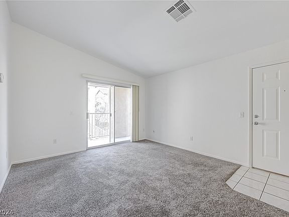 4th image of 2110 Los Feliz St Unit 2051