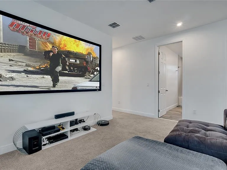 2069 Celebration Blvd — Photo 45