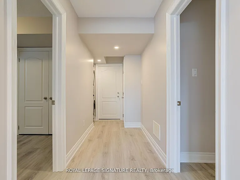 16 Dancing Waters Rd #BASEMENT — Photo 20