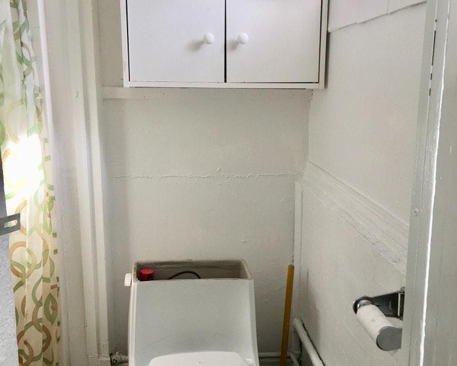 2nd image of 1150 Cambridge St