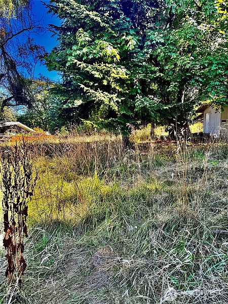 5th image of 0 93rd Avenue S