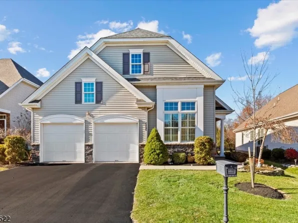 18 Freedom Ln, Franklin Twp., NJ 08873