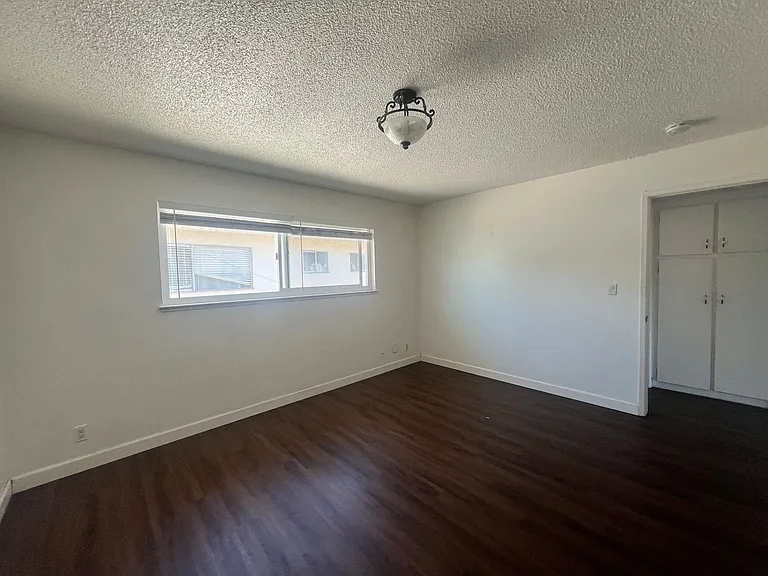 631 Nordale Ave — Photo 7