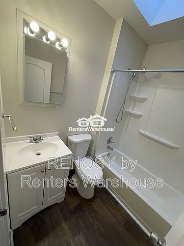 2855 W Cold Spring Ln Photo 1