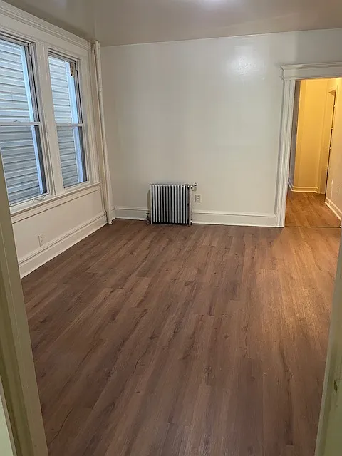 3 bed, 9999 sqft, $1,850 — Photo 4