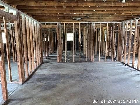 1st image of 639 W 13th St