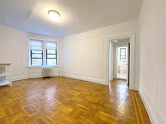 Rented by Manhattan Spaces