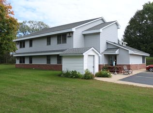 527 Jefferson St #201, Mauston, WI 53948