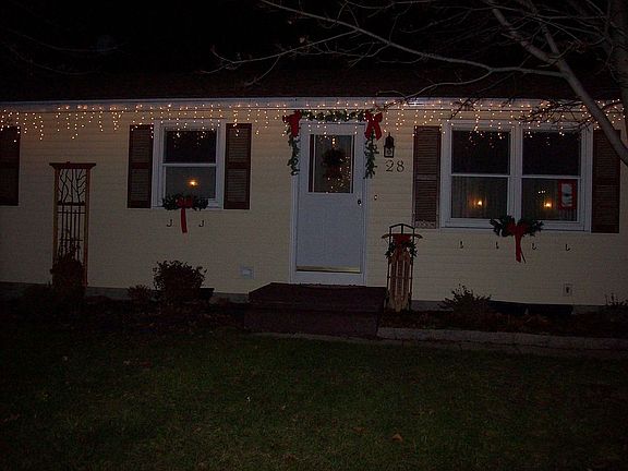 5th image of 28 Timberwood Dr