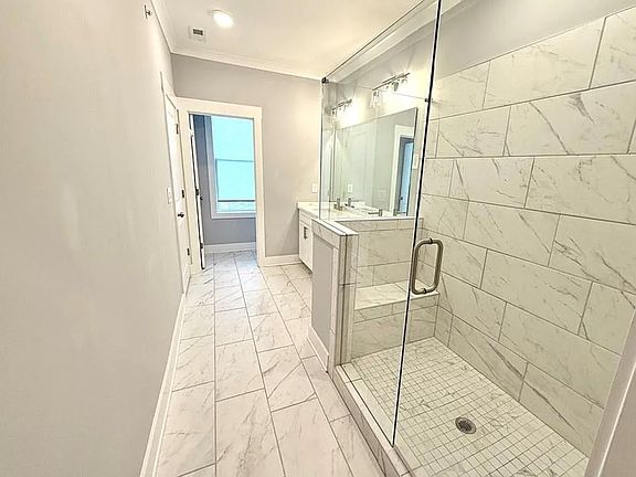 5th image of 1093 Robert Smalls Way