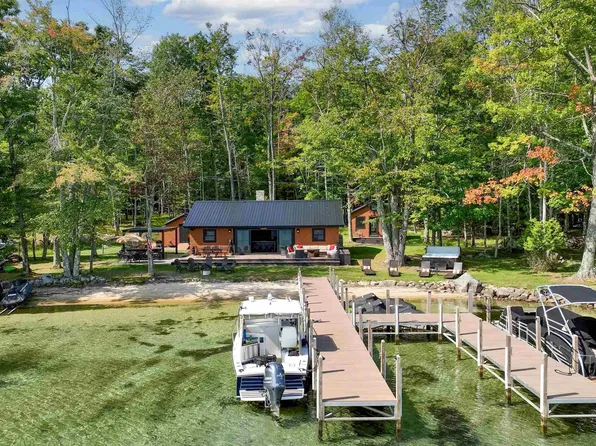 162 Bear Island, Meredith, NH 03253