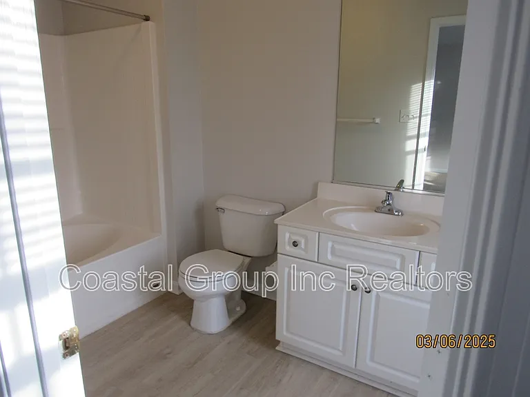1538 Stillwood St — Photo 19