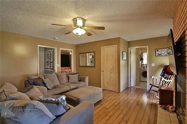 8234 County Road 266 — Photo 20