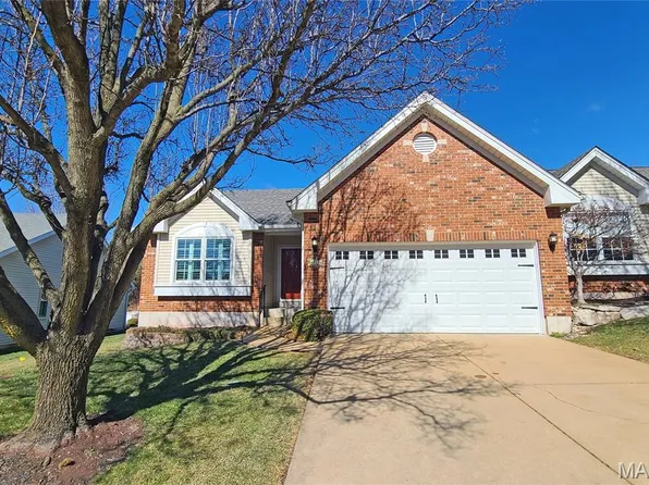 4515 Von Talge Meadows Ct, Saint Louis, MO 63128