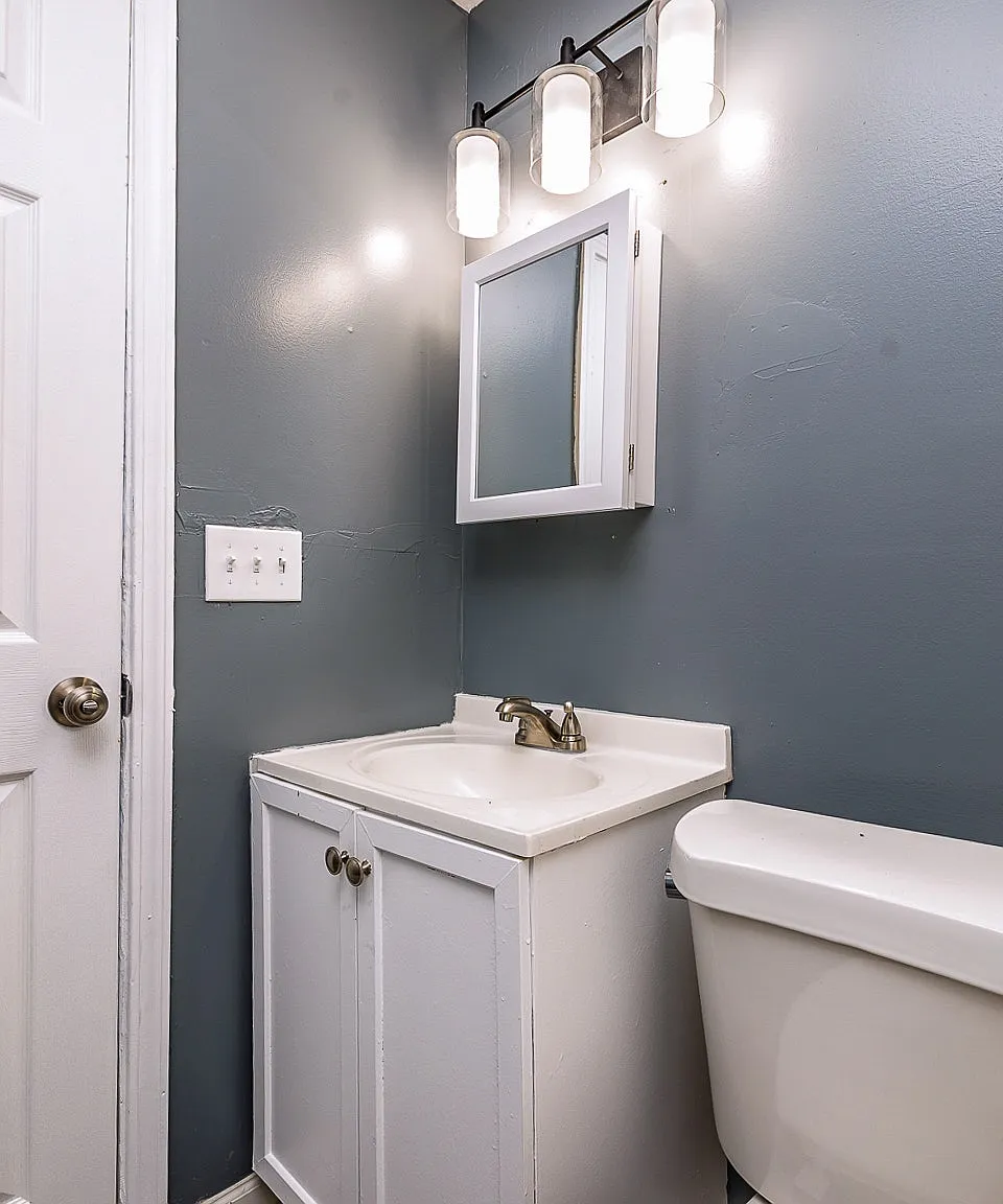 3924 East 123rd Street, Unit Unit A (Downstairs) — Photo 2