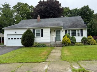 284 Gilbert Ave, Winsted, CT 06098