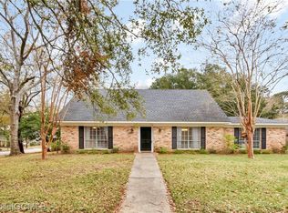 2201 Freemont Dr W, Mobile, AL 36609